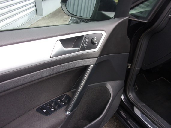 VOLKSWAGEN GOLF SW Volkswagen golf sw-006.jpg
